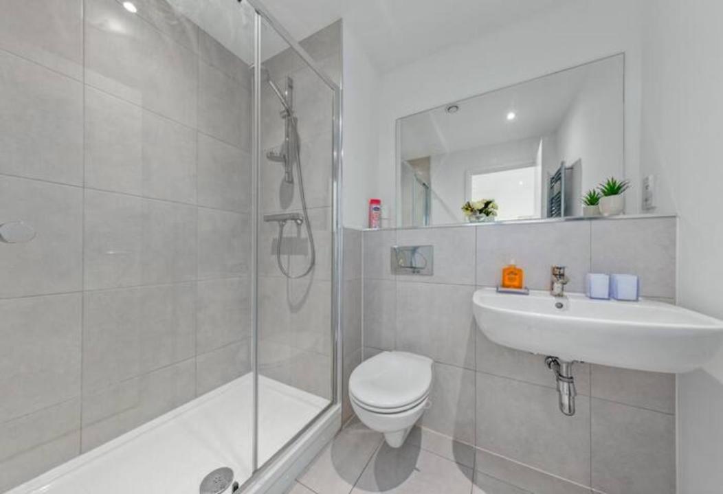 Delta 2 Bedroom Flat In London Dp102 Croydon Ngoại thất bức ảnh